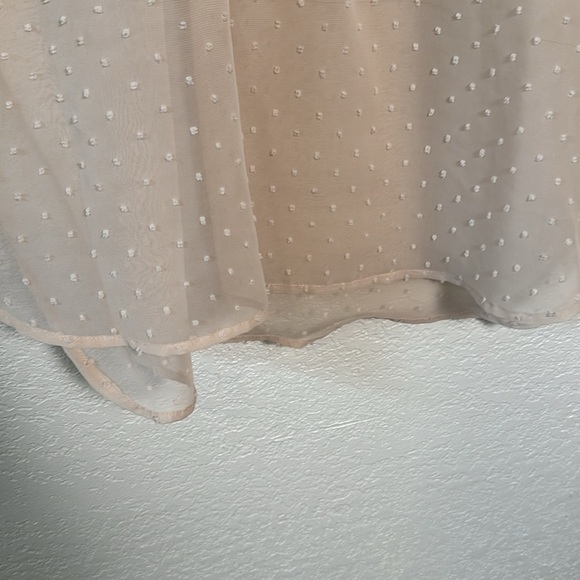New Direction Women’s Large Tan Top Short Sleeve Sheer V Neck‎ Swiss Dot Lace - Picture 6 of 6